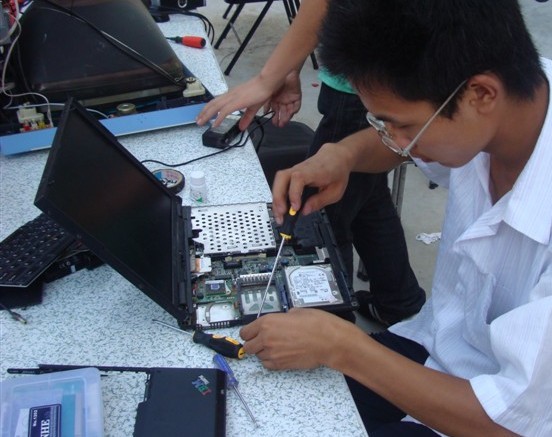 武漢青山區專業電腦維修與上門服務指南 明飛電腦，您身邊的計算機專家